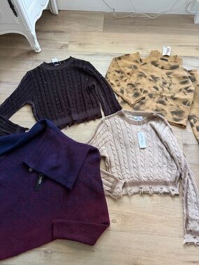 Women’s Cable-Knit Crewneck Sweater — Beige